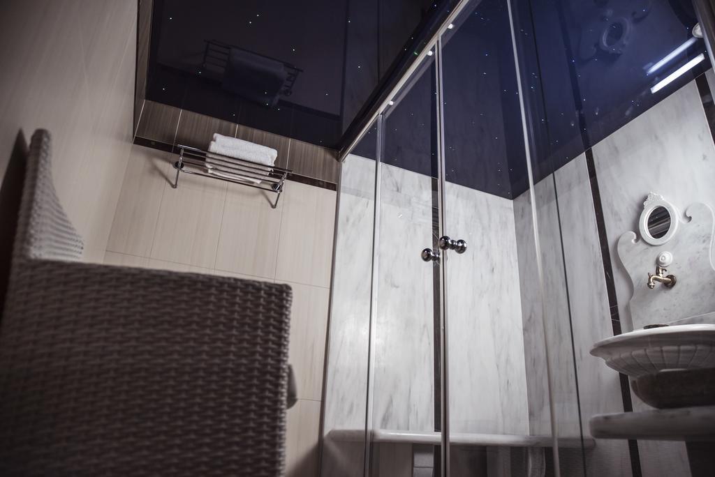 Theofilos Paradise Boutique Hotel Mytilíni Kültér fotó